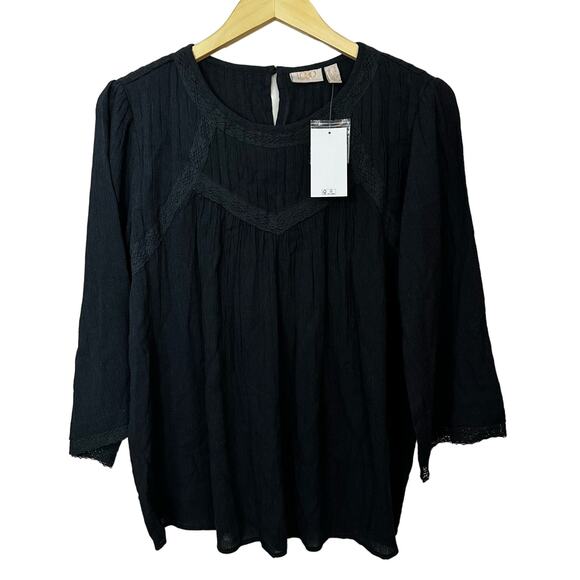 Logo Lavish Womens Top Size M Black Pleated Crochet Trim Keyhole Back Closure - Picture 2 of 9